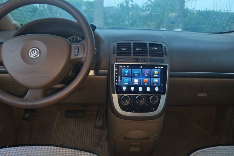 Used Buick GL8 2014 2.4L Classic Edition Interior 2