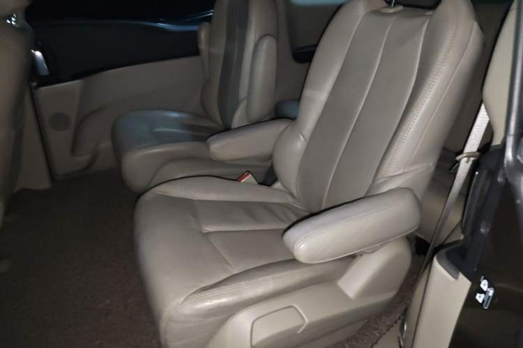 Used Buick GL8 2014 2.4L CT Luxury Business Comfort Edition Interior 4