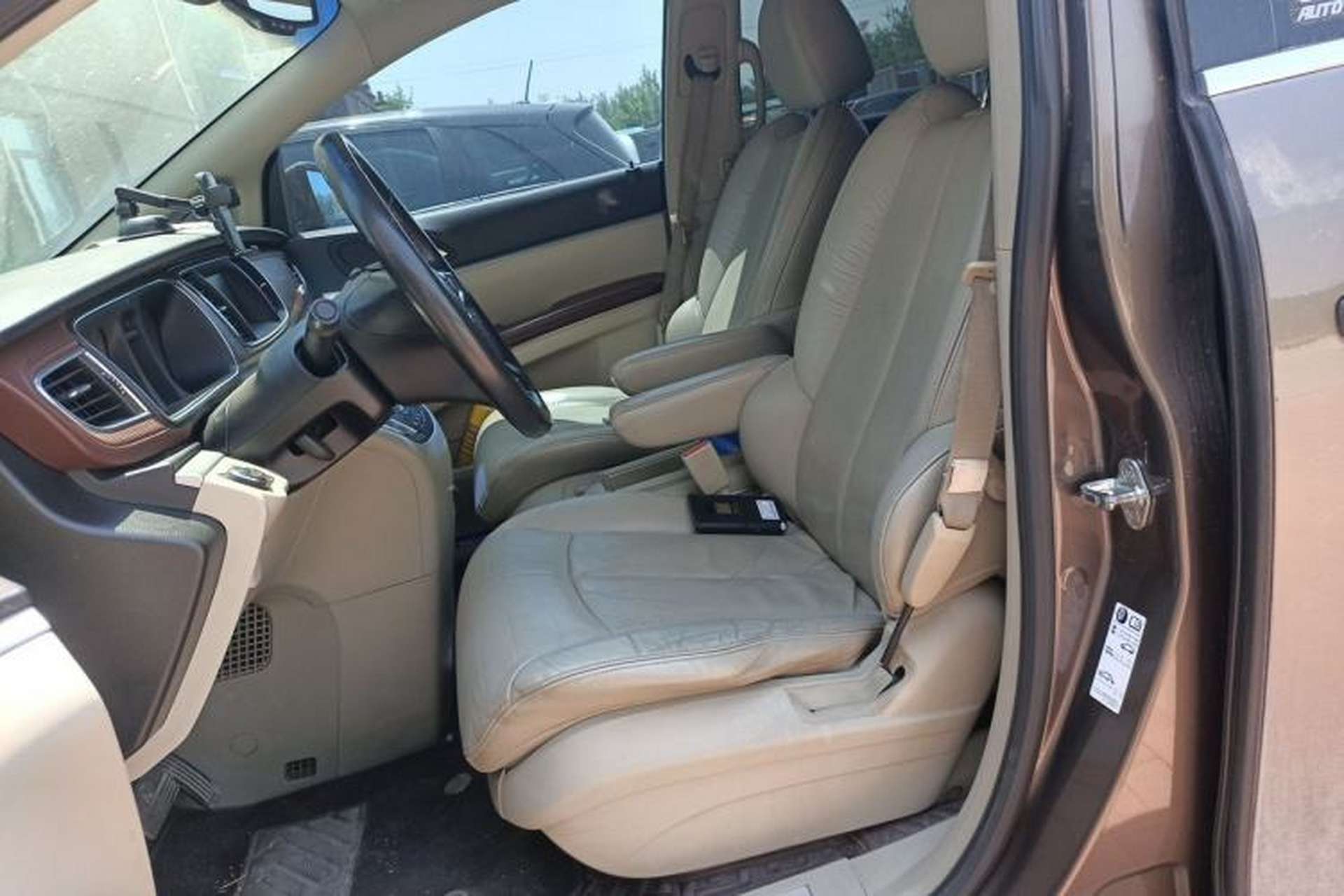 Used Buick GL8 2014 3.0L XT Luxury Business Flagship Edition Left Front Seat
