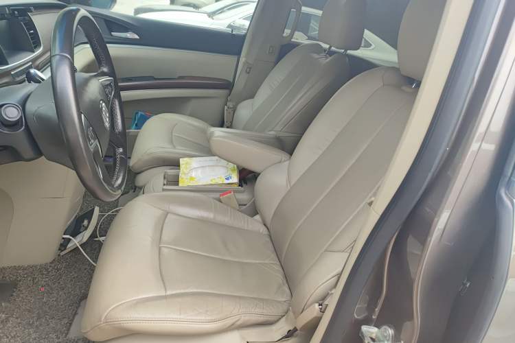 Used Buick GL8 2014 3.0L XT Luxury Business Flagship Edition Left Front Seat