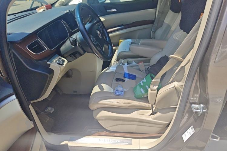 Used Buick GL8 2014 3.0L XT Luxury Business Flagship Edition Left Front Seat