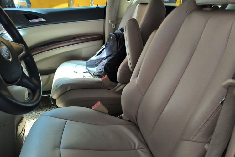 Used Buick GL8 2014 2.4L CT Luxury Business Comfort Edition Left Front Seat