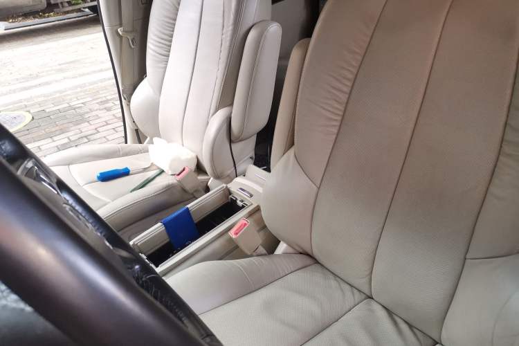 Used Buick GL8 2014 3.0L XT Luxury Business Flagship Edition Left Front Seat