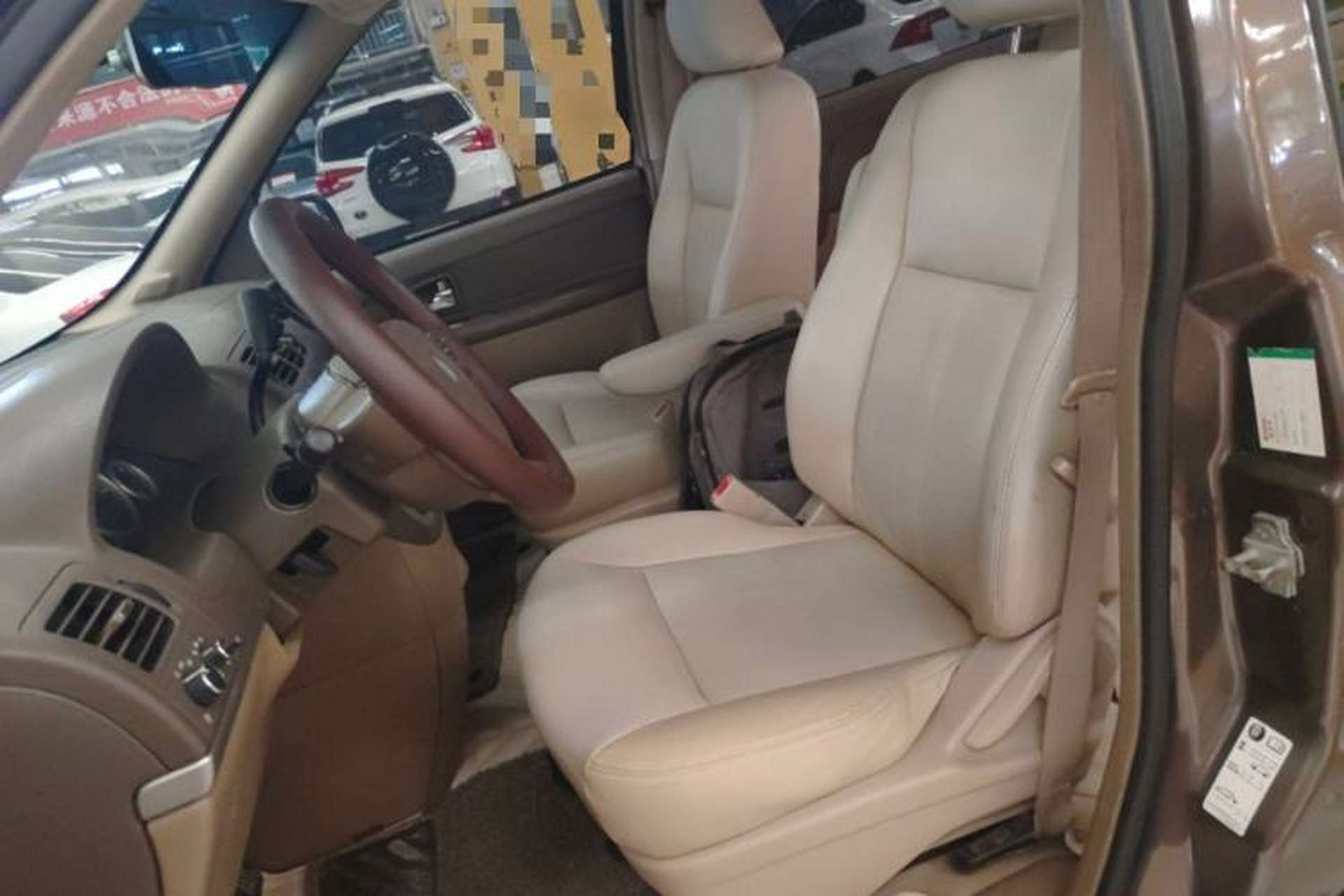 Used Buick GL8 2014 2.4L Classic Edition Left Front Seat