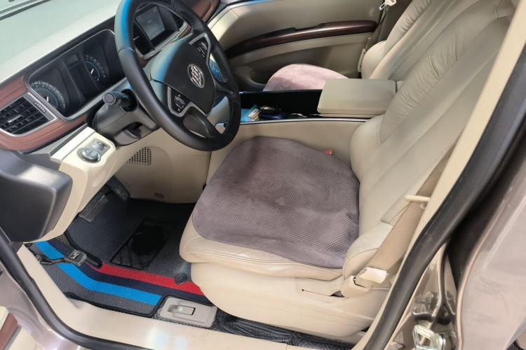 Used Buick GL8 2014 3.0L GT Luxury Business Haoya Edition Left Front Seat
