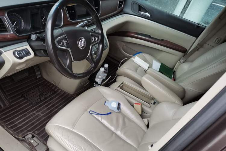 Used Buick GL8 2014 3.0L GT Luxury Business Haoya Edition Left Front Seat