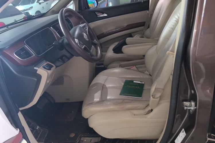 Used Buick GL8 2014 3.0L GT Luxury Business Haoya Edition Left Front Seat