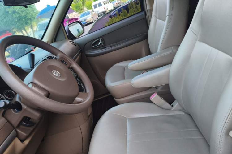 Used Buick GL8 2014 2.4L Classic Edition Left Front Seat