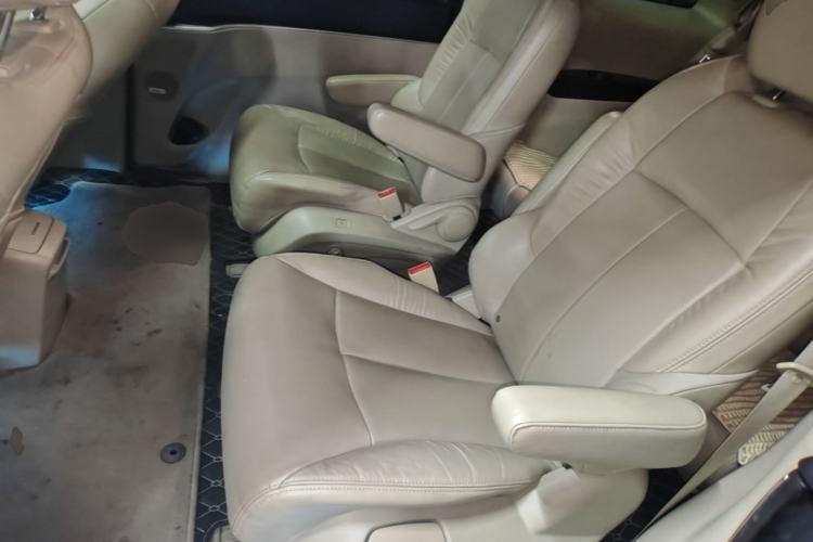 Used Buick GL8 2014 3.0L XT Luxury Business Flagship Edition Left Rear Seat