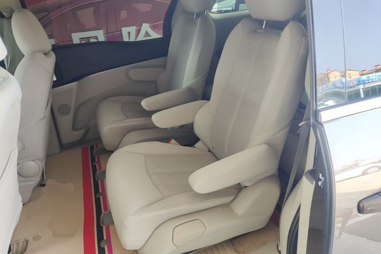 Used Buick GL8 2014 2.4L CT Luxury Business Comfort Edition Left Rear Seat