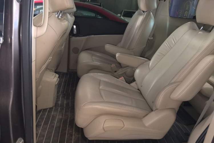 Used Buick GL8 2014 3.0L GT Luxury Business Haoya Edition Left Rear Seat