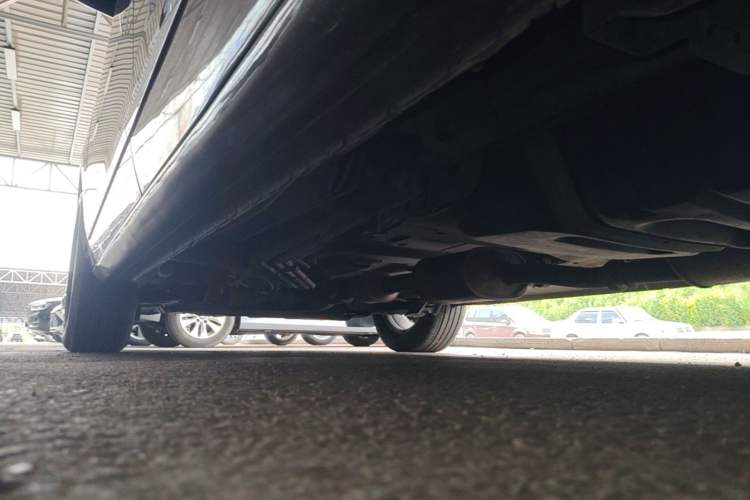 Used Buick GL8 2014 3.0L XT Luxury Business Flagship Edition Left Side Sill