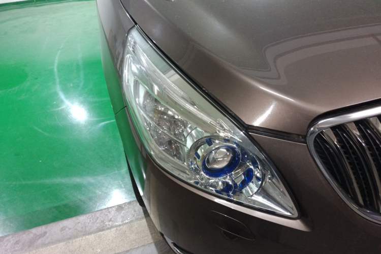 Used Buick GL8 2014 2.4L LT Luxury Business Executive Edition Right Front Headlight