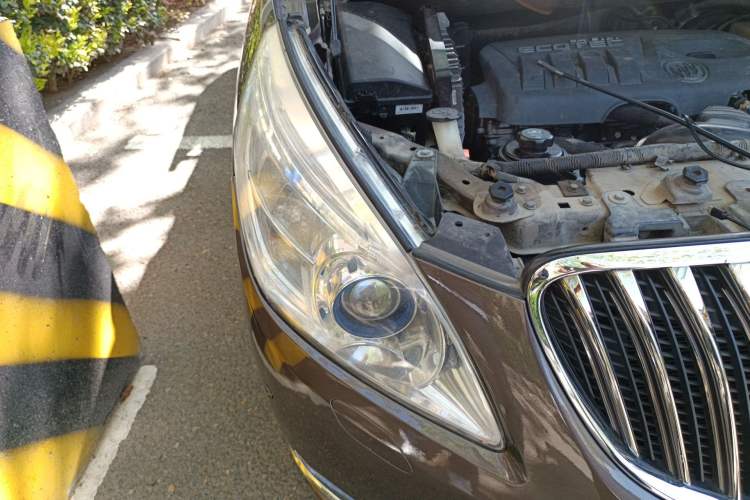 Used Buick GL8 2014 2.4L LT Luxury Business Executive Edition Right Front Headlight