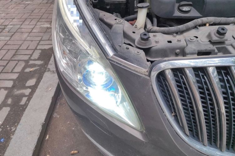 Used Buick GL8 2014 3.0L XT Luxury Business Flagship Edition Right Front Headlight