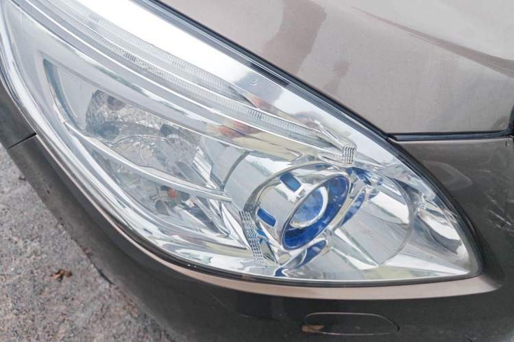 Used Buick GL8 2014 3.0L GT Luxury Business Haoya Edition Right Front Headlight