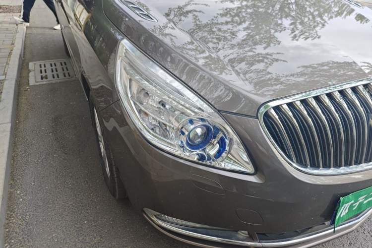 Used Buick GL8 2014 3.0L XT Luxury Business Flagship Edition Right Front Headlight