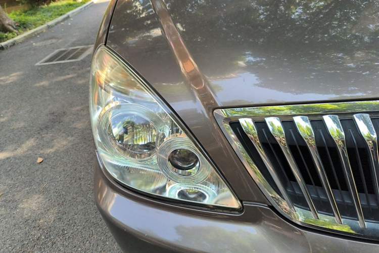 Used Buick GL8 2014 2.4L Executive Edition Right Front Headlight