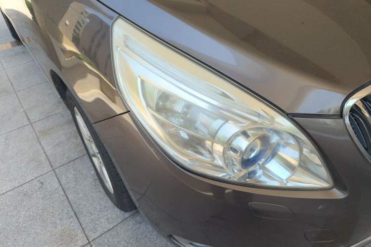 Used Buick GL8 2014 3.0L GT Luxury Business Haoya Edition Right Front Headlight