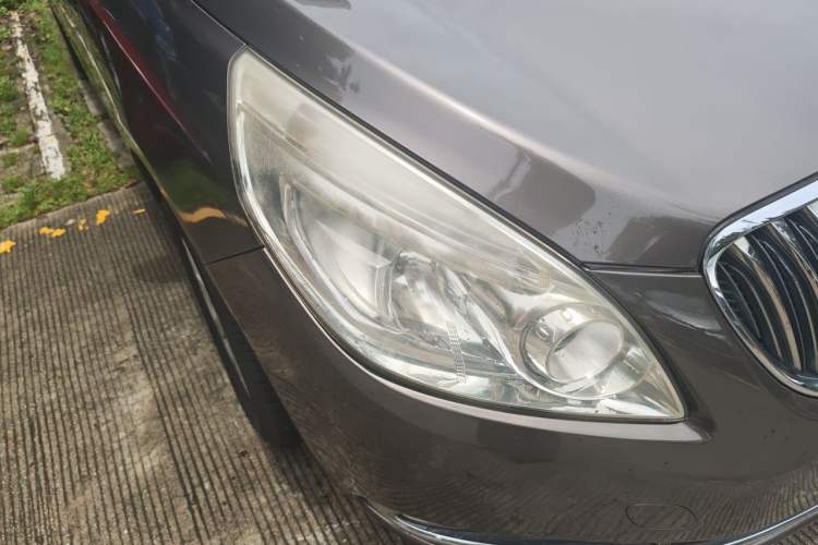 Used Buick GL8 2014 2.4L CT Luxury Business Comfort Edition Right Front Headlight