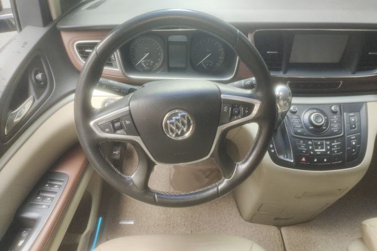 Used Buick GL8 2014 3.0L XT Luxury Business Flagship Edition Steering Wheel