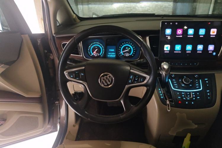 Used Buick GL8 2014 3.0L GT Luxury Business Haoya Edition Steering Wheel