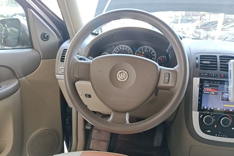 Used Buick GL8 2014 2.4L Classic Edition Steering Wheel