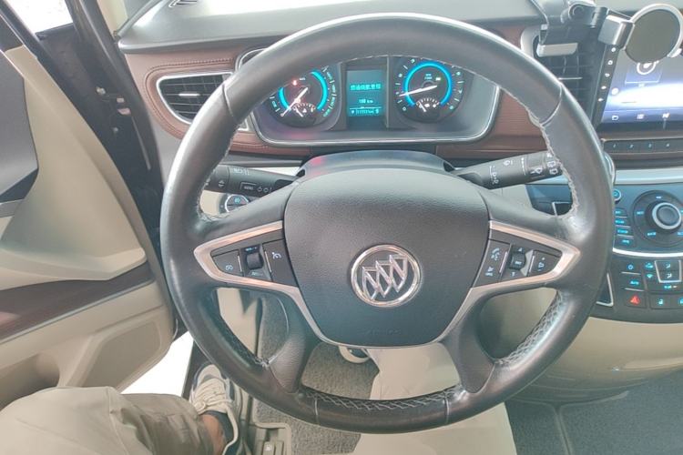 Used Buick GL8 2014 2.4L LT Luxury Business Executive Edition Steering Wheel