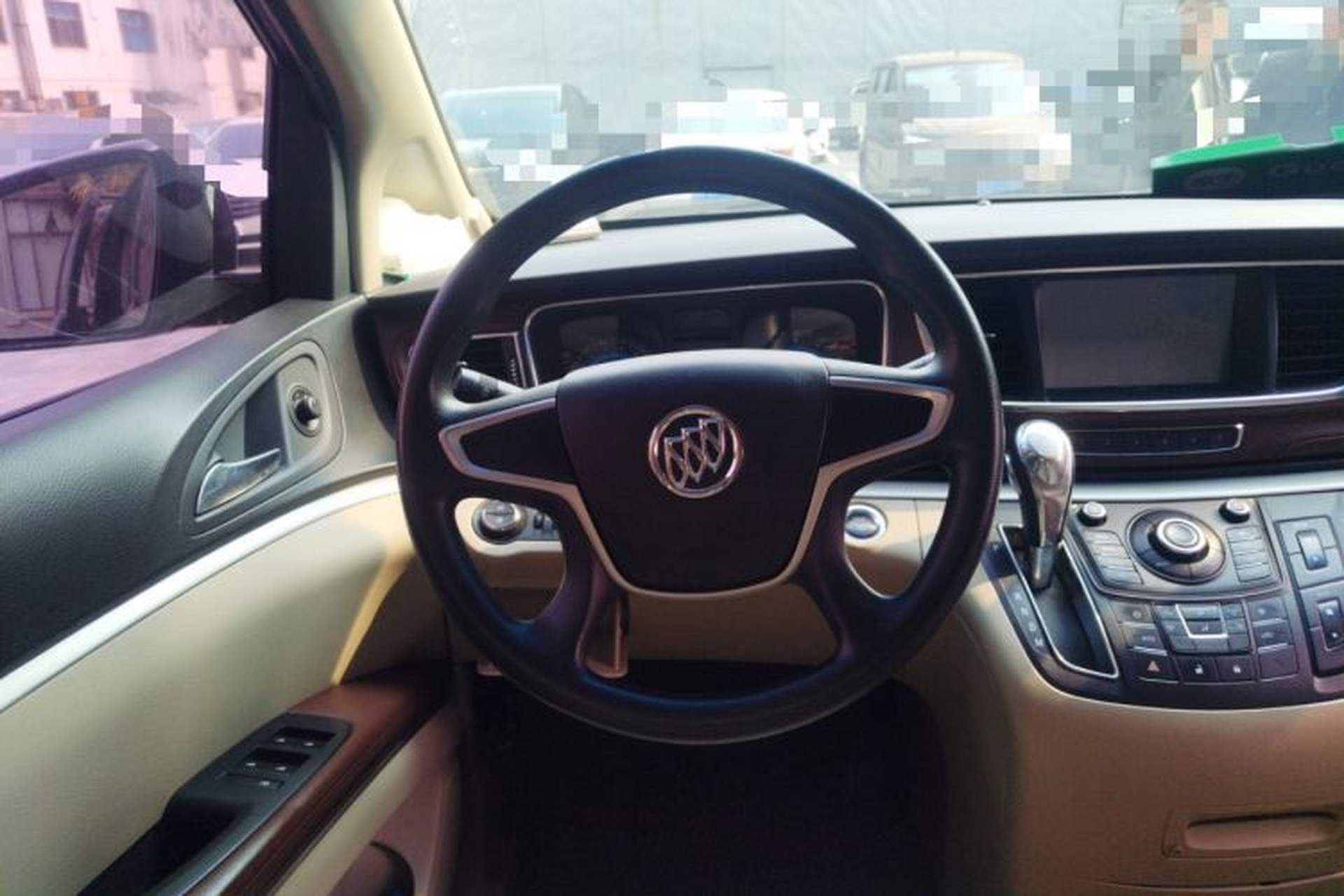 Used Buick GL8 2014 2.4L CT Luxury Business Comfort Edition Steering Wheel