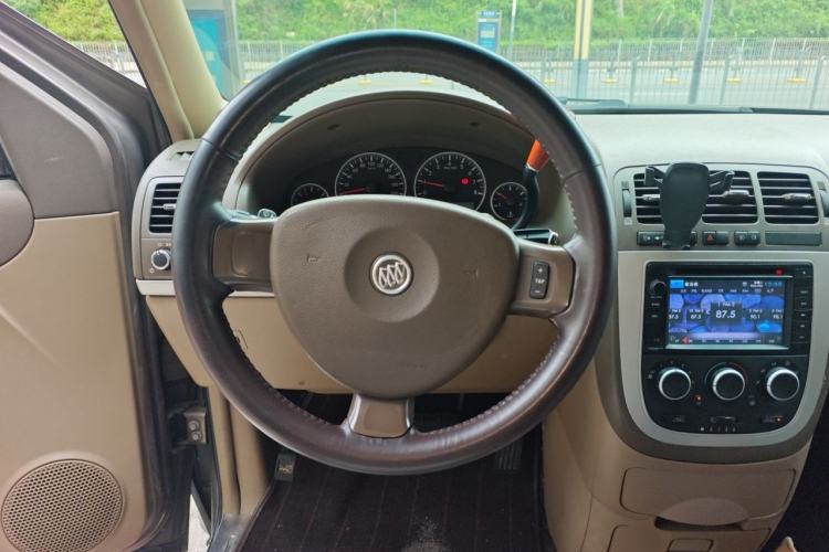 Used Buick GL8 2014 2.4L Classic Edition Steering Wheel