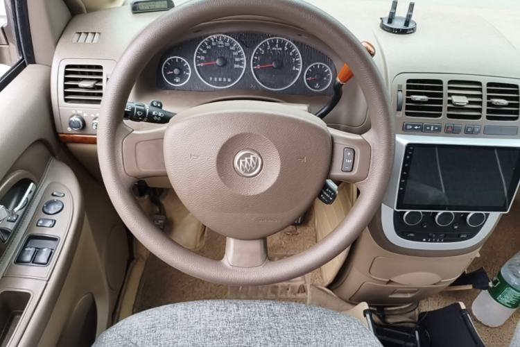 Used Buick GL8 2014 2.4L Classic Edition Steering Wheel