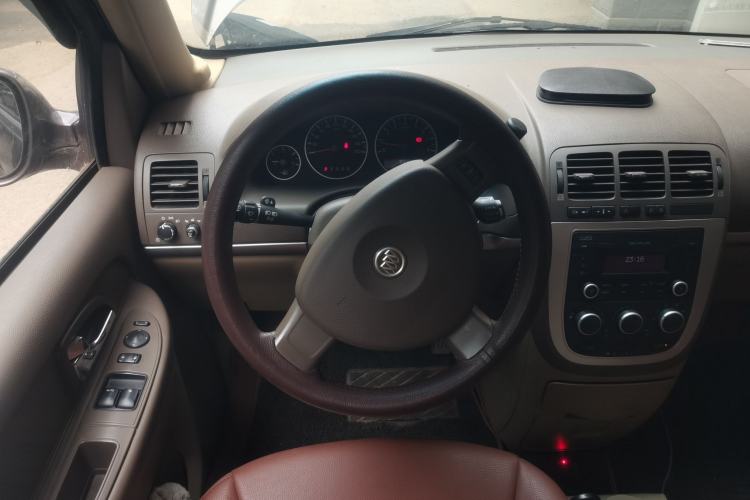 Used Buick GL8 2014 2.4L Classic Edition Steering Wheel
