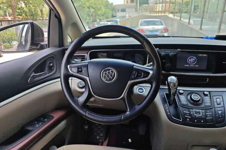 Used Buick GL8 2014 2.4L LT Luxury Business Executive Edition Steering Wheel