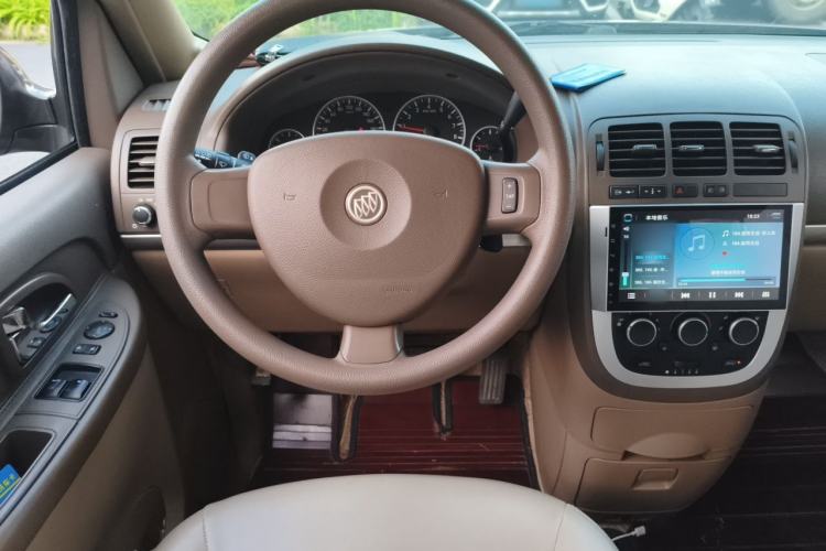 Used Buick GL8 2014 2.4L Classic Edition Steering Wheel