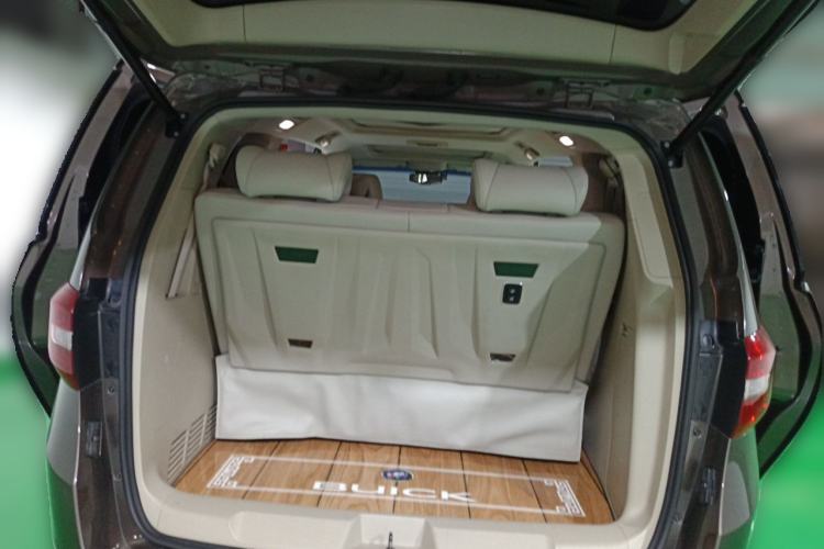 Used Buick GL8 2014 2.4L LT Luxury Business Executive Edition Trunk
