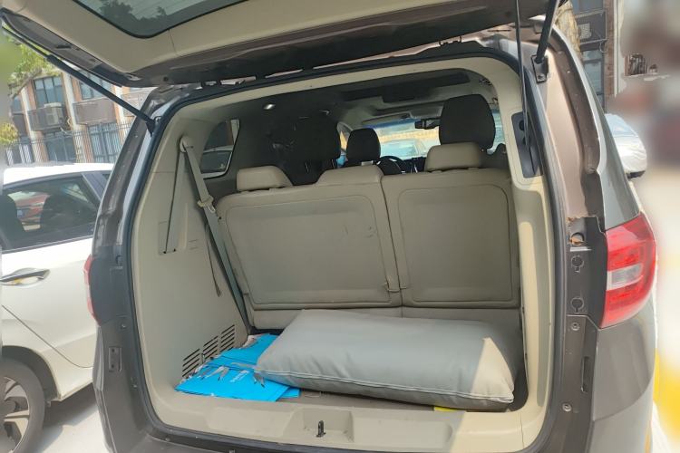 Used Buick GL8 2014 3.0L XT Luxury Business Flagship Edition Trunk