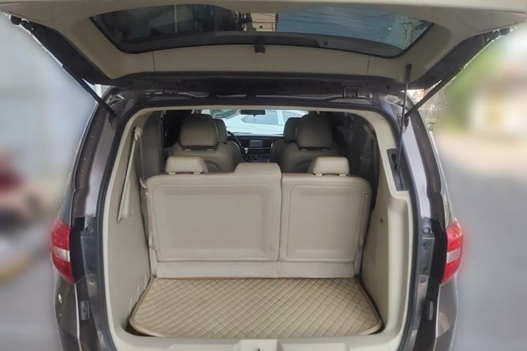 Used Buick GL8 2014 3.0L GT Luxury Business Haoya Edition Trunk