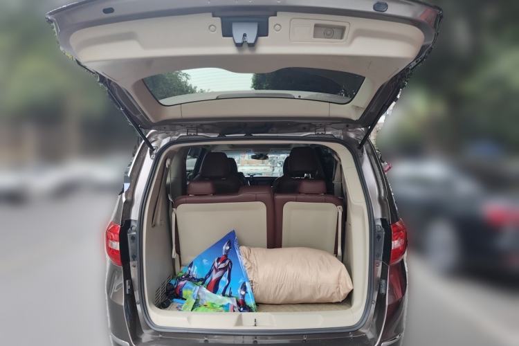 Used Buick GL8 2014 2.4L CT Luxury Business Comfort Edition Trunk
