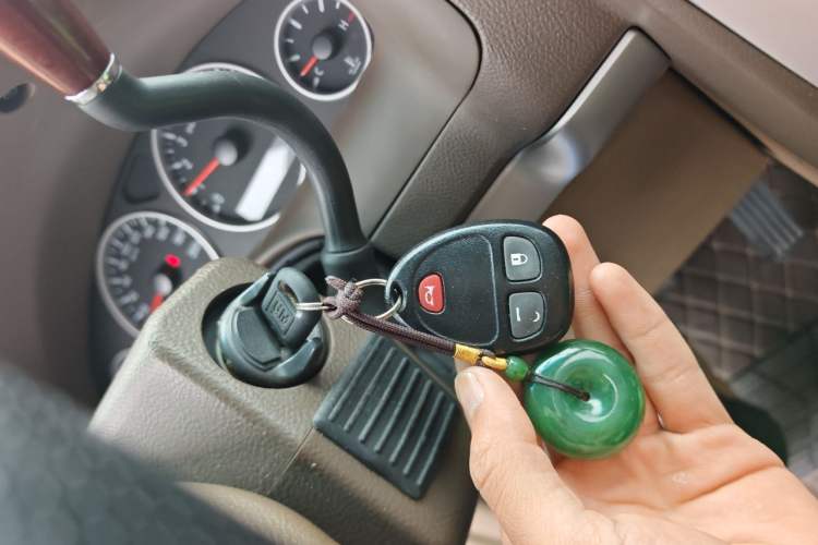 Used Buick GL8 2014 2.4L Classic Edition Vehicle Key