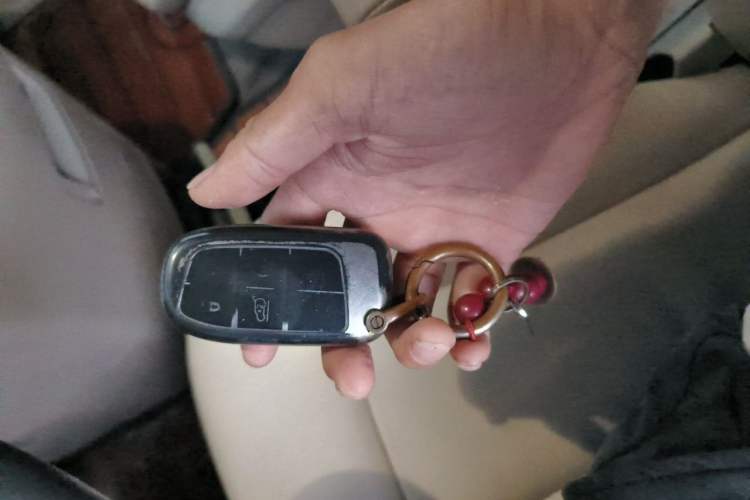 Used Buick GL8 2014 2.4L CT Luxury Business Comfort Edition Vehicle Key
