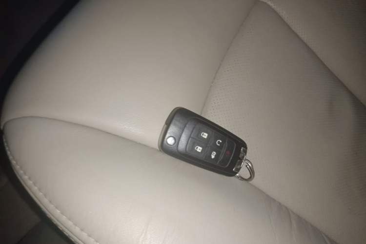 Used Buick GL8 2014 3.0L XT Luxury Business Flagship Edition Vehicle Key