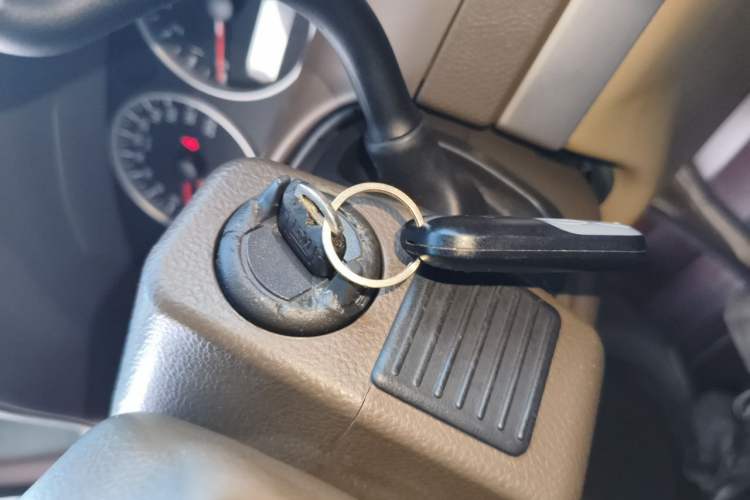 Used Buick GL8 2014 2.4L Classic Edition Vehicle Key