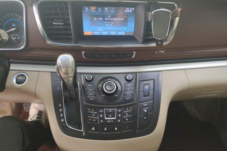 Used Buick GL8 2014 3.0L XT Luxury Business Flagship Edition Audio And AC Panel