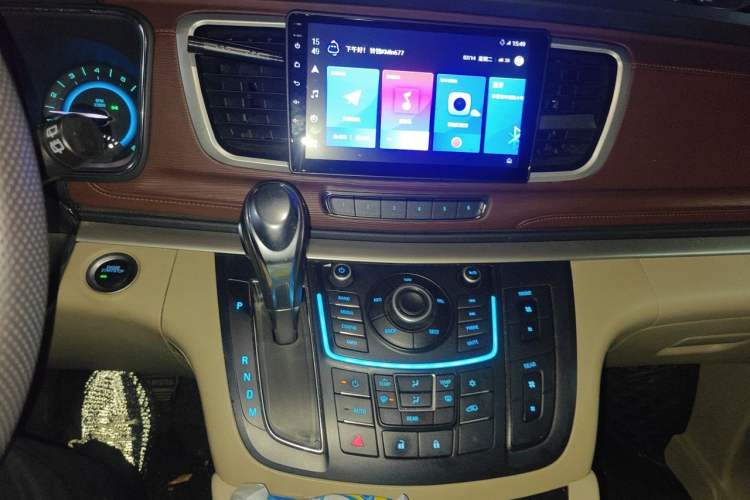 Used Buick GL8 2014 2.4L LT Luxury Business Executive Edition Audio And AC Panel