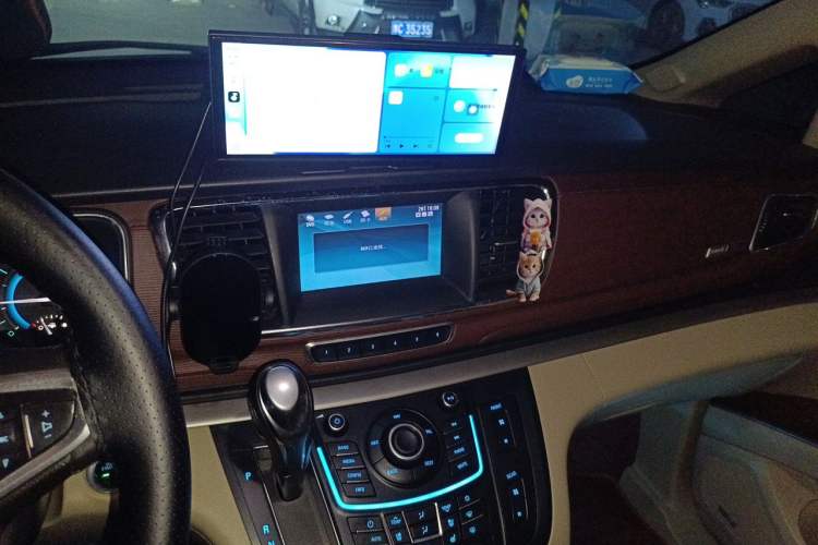 Used Buick GL8 2014 3.0L XT Luxury Business Flagship Edition Audio And AC Panel