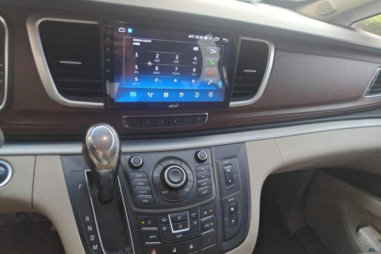 Used Buick GL8 2014 2.4L LT Luxury Business Executive Edition Audio And AC Panel