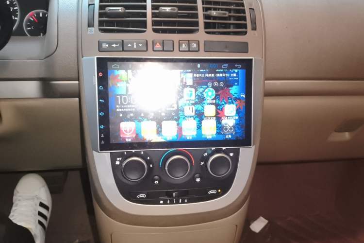 Used Buick GL8 2014 2.4L Classic Edition Audio And AC Panel