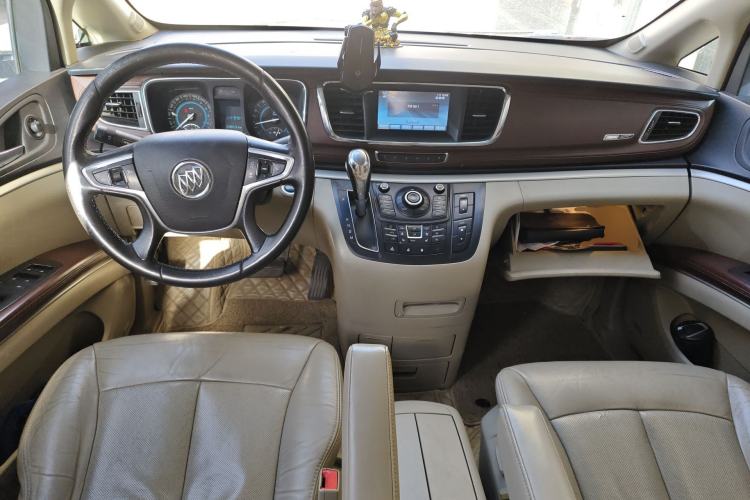 Used Buick GL8 2014 3.0L XT Luxury Business Flagship Edition Center Console