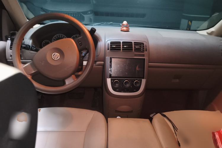 Used Buick GL8 2014 2.4L Classic Edition Center Console