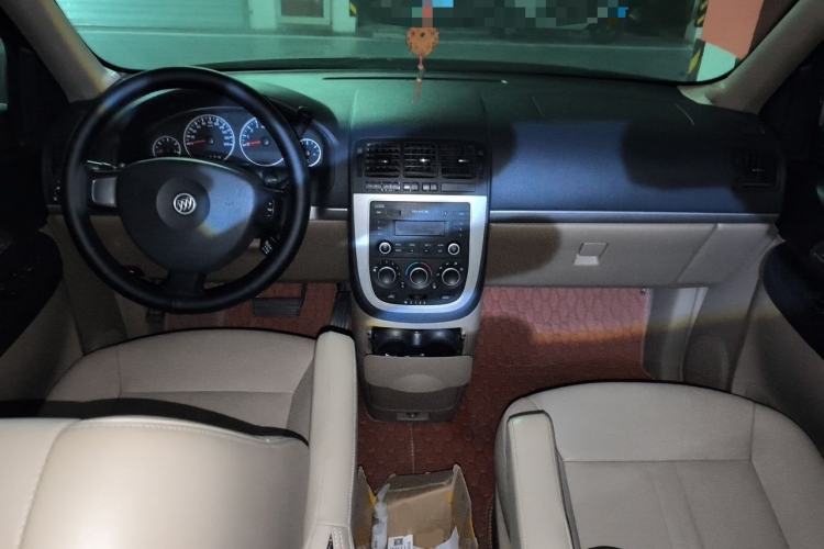 Used Buick GL8 2014 2.4L Executive Edition Center Console